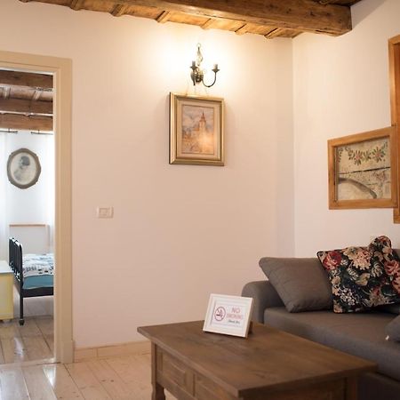 Crown Of Karolina Apartment Brasov Luaran gambar