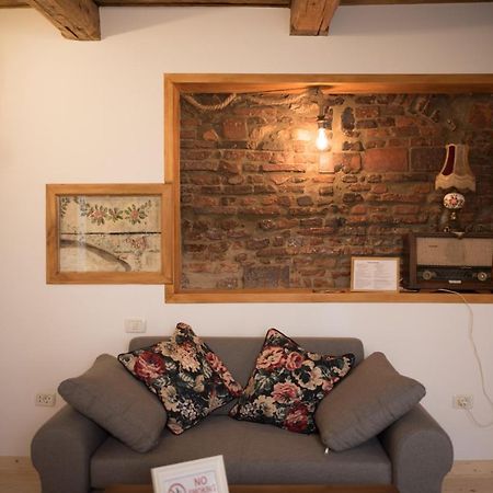 Crown Of Karolina Apartment Brasov Luaran gambar
