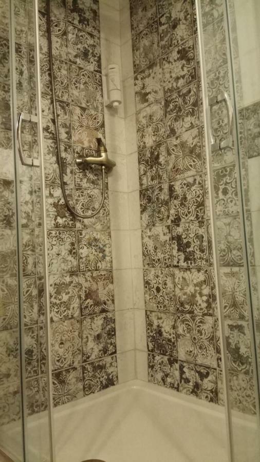 Crown Of Karolina Apartment Brasov Luaran gambar